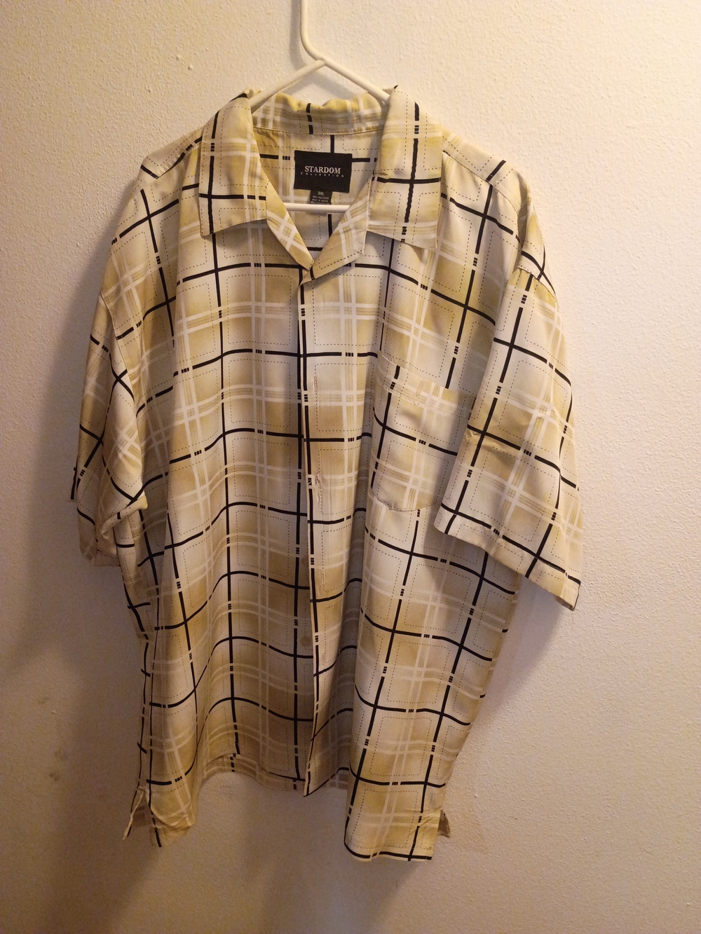 Men's Beige Plaid Short-Sleeve Shirt